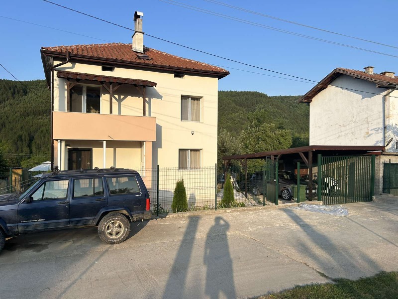 Продава  Къща област Перник , с. Блатешница , 140 кв.м | 14808833 - изображение [3]