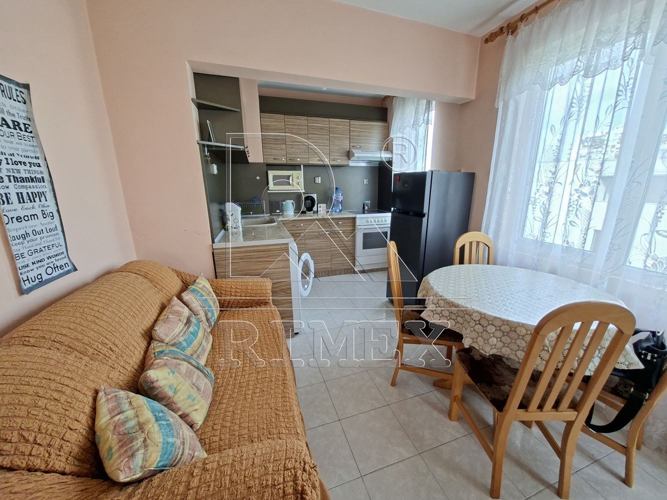 Продава 3-СТАЕН, гр. Пловдив, Въстанически, снимка 3 - Апартаменти - 54936367