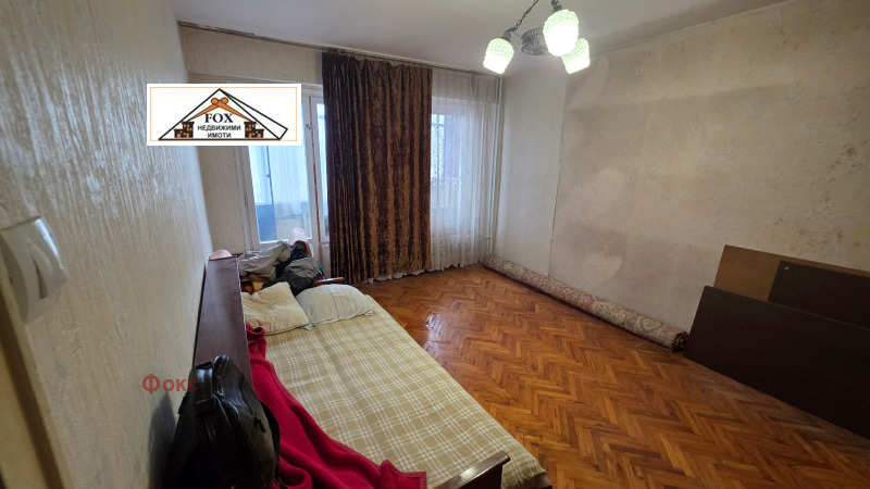 Продава 3-СТАЕН в град Русе, Възраждане - 82 кв.м / 125 000 € » 244 478.75 лв., Фокс
