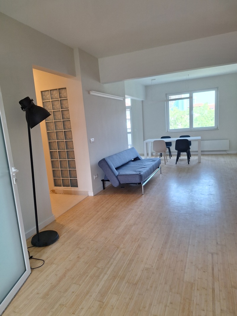 Na prodej  1 ložnice Sofia , Centar , 75 m2 | 55186067 - obraz [5]