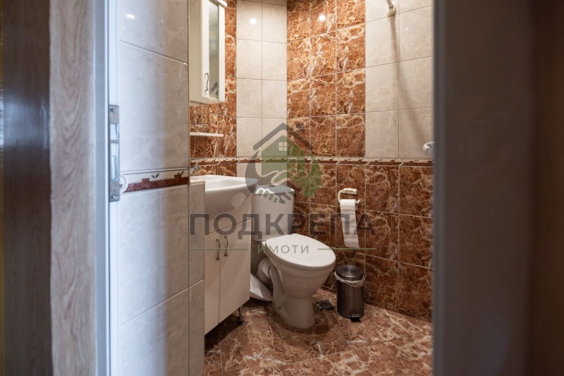 Продава  2-стаен град Пловдив , Младежки Хълм , 73 кв.м | 34315777 - изображение [12]