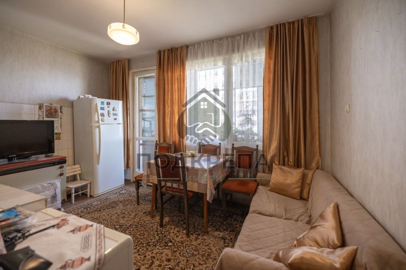Продава  2-стаен град Пловдив , Младежки Хълм , 73 кв.м | 34315777 - изображение [9]