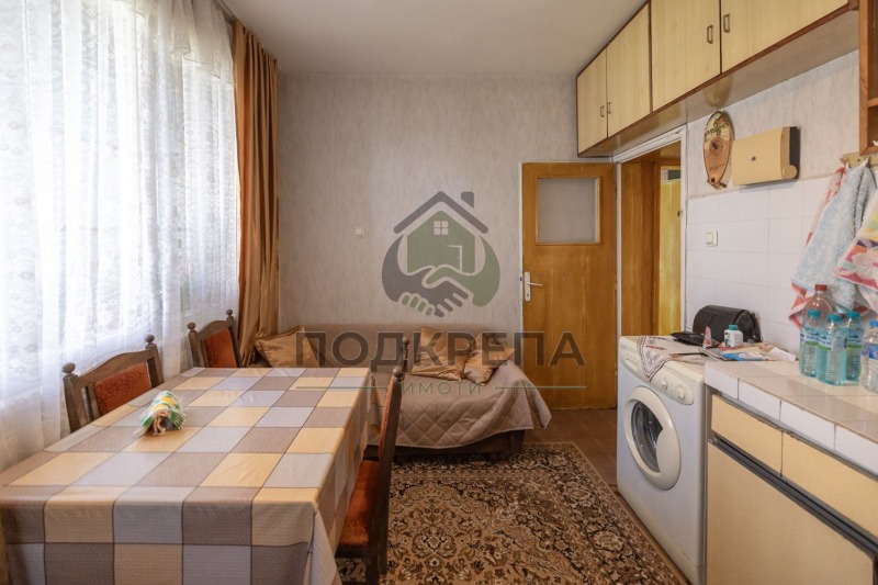 Продава  2-стаен град Пловдив , Младежки Хълм , 73 кв.м | 34315777 - изображение [10]