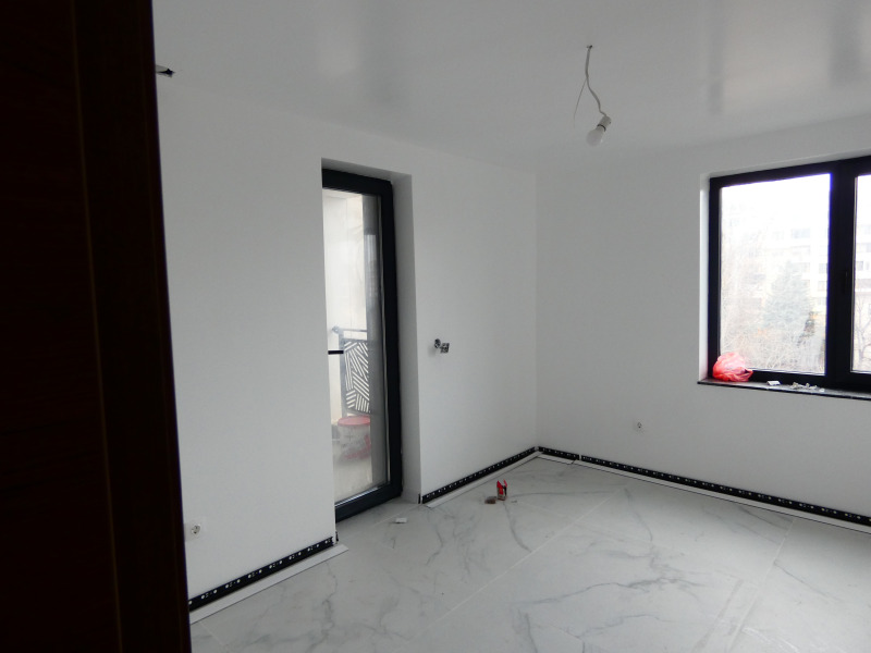 Продава 4-СТАЕН, гр. София, Бъкстон, снимка 4 - Апартаменти - 53173282