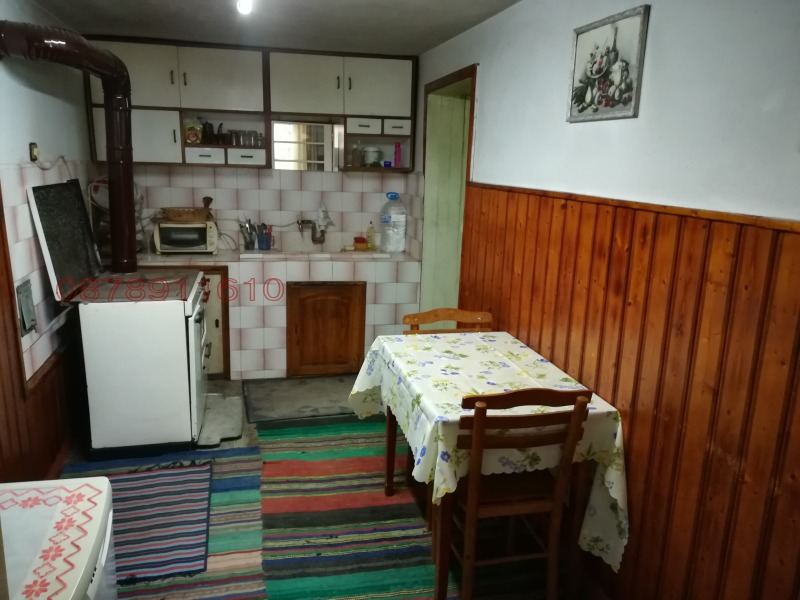 Продава КЪЩА, гр. Шивачево, област Сливен, снимка 13 - Къщи - 52785746