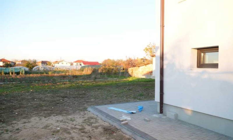 Продава КЪЩА, с. Трилистник, област Пловдив, снимка 14 - Къщи - 52464681