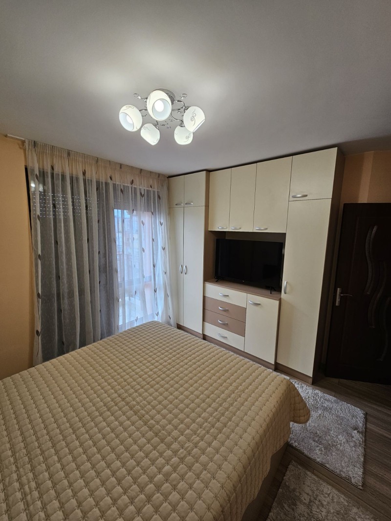 Продава 3-СТАЕН, гр. Благоевград, Широк център, снимка 5 - Апартаменти - 52781446