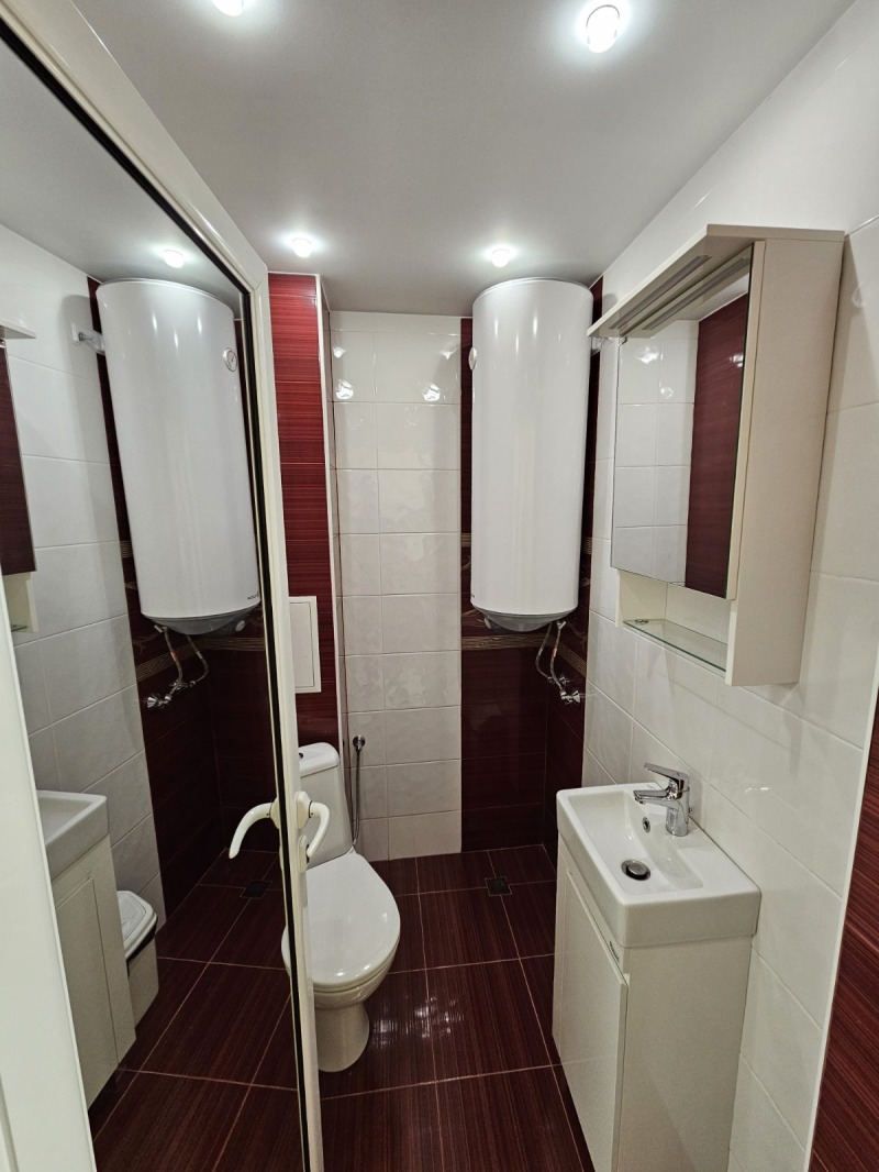 Продава 3-СТАЕН, гр. Благоевград, Широк център, снимка 8 - Апартаменти - 52781446