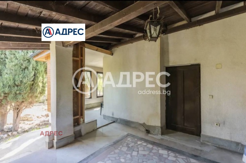 Продава КЪЩА, гр. Варна, м-т Манастирски рид, снимка 2 - Къщи - 48705466