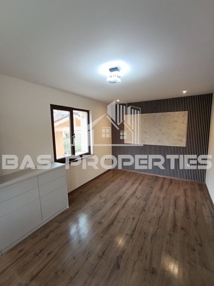 Продава КЪЩА, с. Храбърско, област София област, снимка 4 - Къщи - 54048789