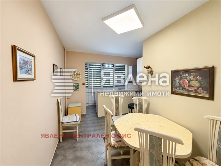 Продава 3-СТАЕН, гр. София, Разсадника, снимка 4 - Апартаменти - 56604002
