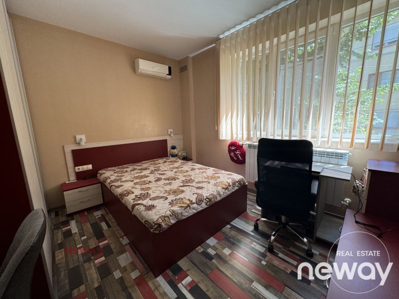 Na prodej  2 ložnice Pleven , Idealen centar , 105 m2 | 63847745 - obraz [10]