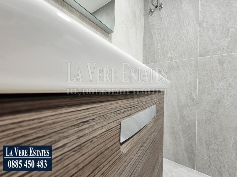 Продава 4-СТАЕН, гр. Русе, Възраждане, снимка 4 - Апартаменти - 53279030