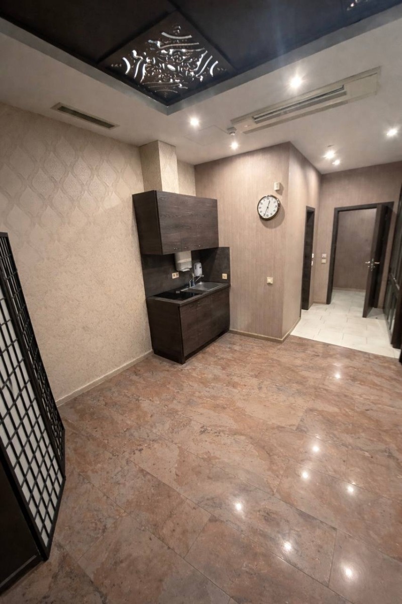 Продава МНОГОСТАЕН, гр. София, Оборище, снимка 7 - Апартаменти - 53312983