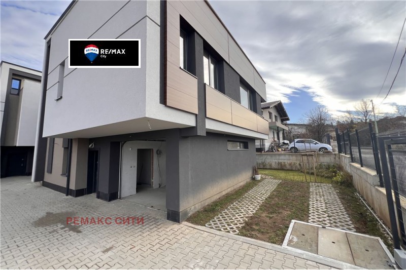 Продава КЪЩА, с. Панчарево, област София-град, снимка 3 - Къщи - 49528289