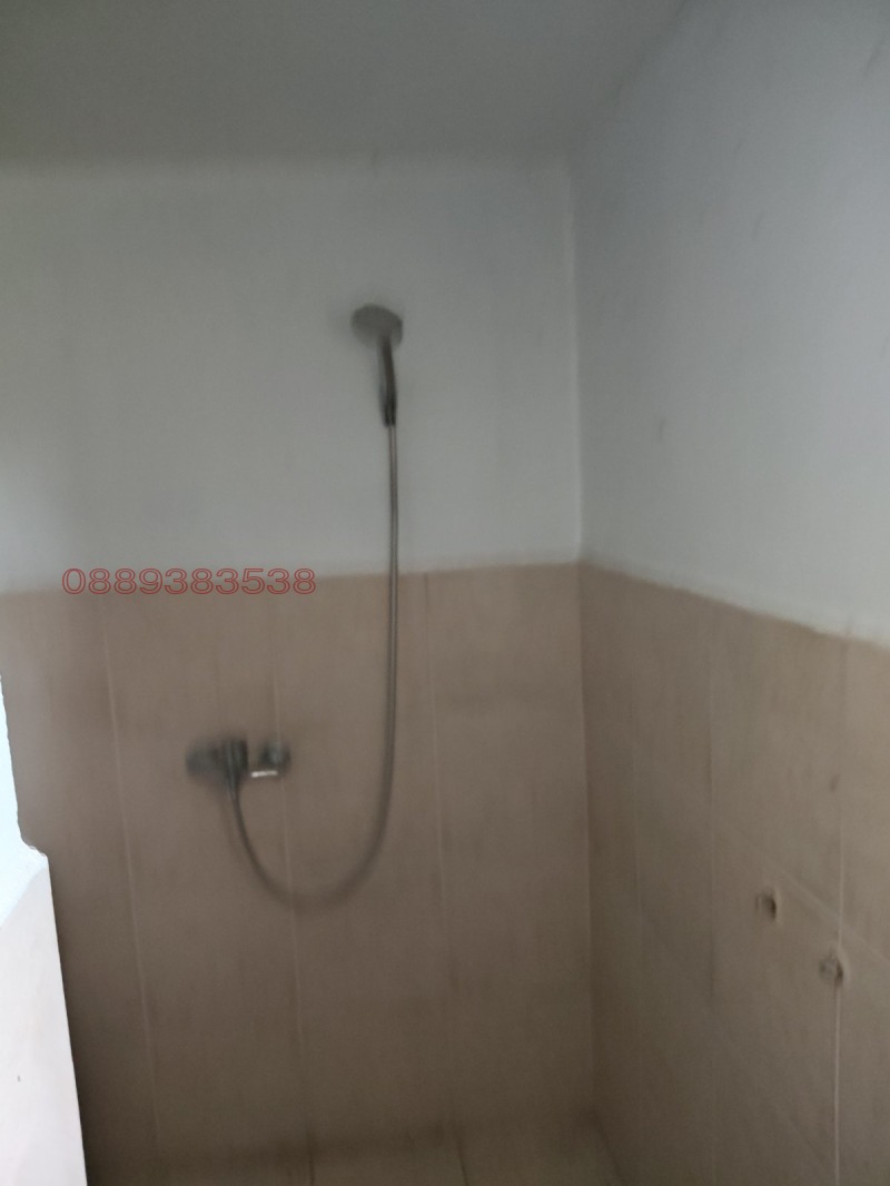 Продава КЪЩА, с. Искър, област Варна, снимка 2 - Къщи - 52573257