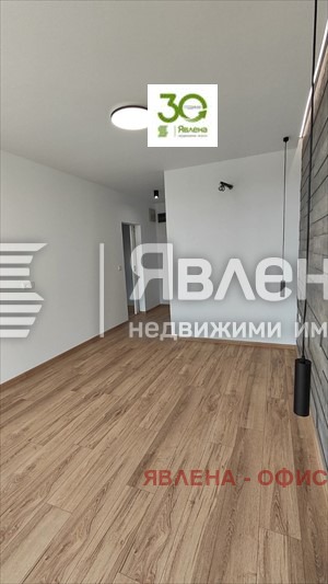 Продава КЪЩА, с. Църква, област Добрич, снимка 3 - Къщи - 54210158