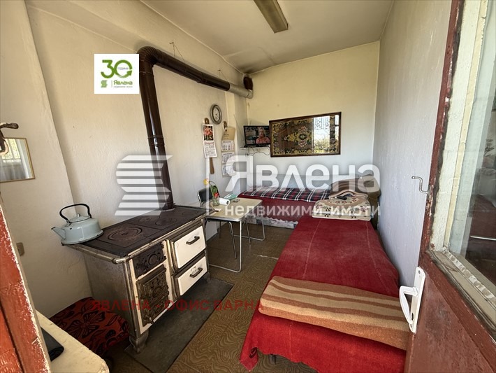 Продава КЪЩА, с. Кичево, област Варна, снимка 2 - Къщи - 54744808
