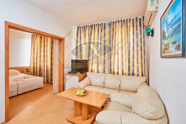 Продава ХОТЕЛ, гр. Свети Влас, област Бургас, снимка 11 - Хотели - 56186784