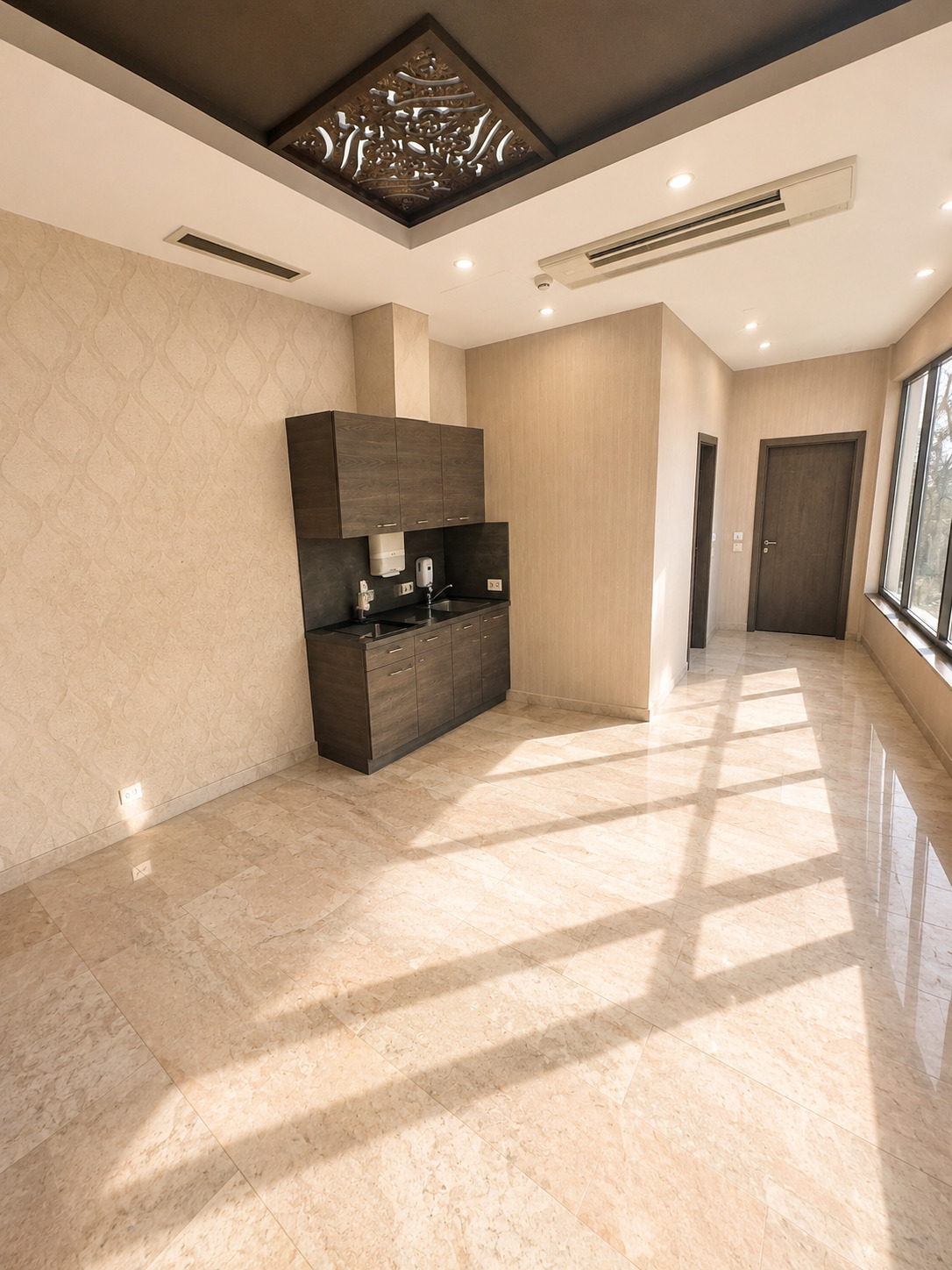 Продава МНОГОСТАЕН, гр. София, Оборище, снимка 6 - Апартаменти - 53312983