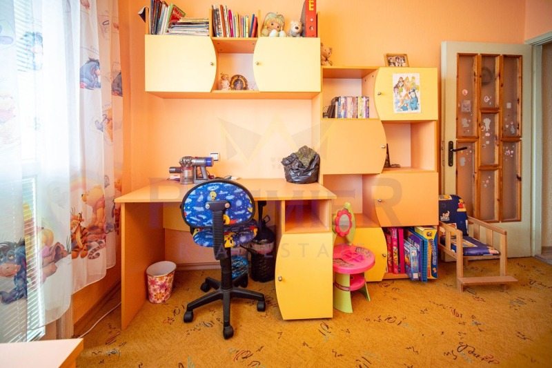 Продава  3-стаен град Добрич , Дружба 3 , 84 кв.м | 97885187 - изображение [9]
