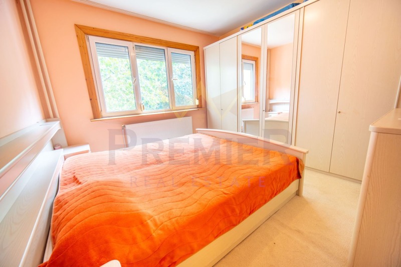 Продава  3-стаен град Добрич , Дружба 3 , 84 кв.м | 97885187 - изображение [11]