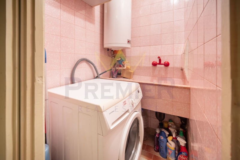 Продава  3-стаен град Добрич , Дружба 3 , 84 кв.м | 97885187 - изображение [15]