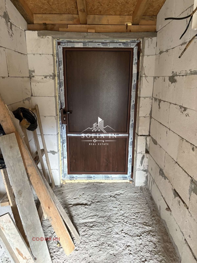 Продава КЪЩА, с. Косача, област Перник, снимка 8 - Къщи - 52389394