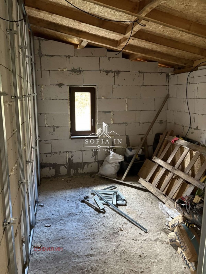 Продава КЪЩА, с. Косача, област Перник, снимка 5 - Къщи - 52389394