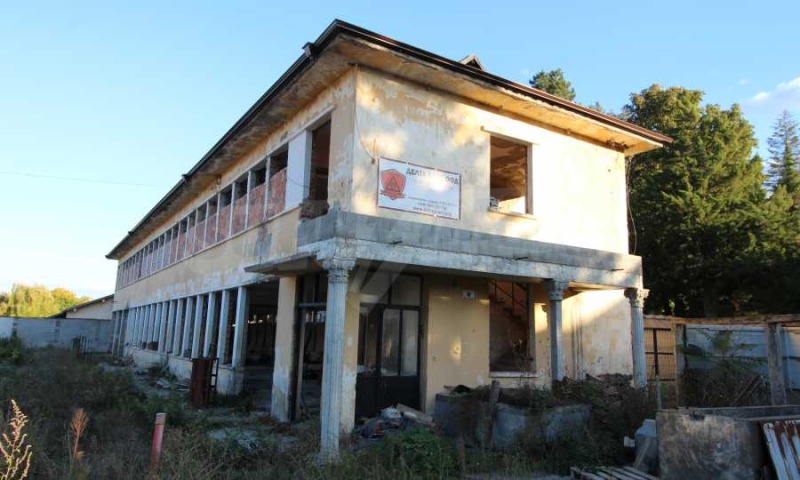 In vendita  Edificio industriale regione Veliko Tarnovo , Kilifarevo , 680 mq | 99952195 - Immagine [5]