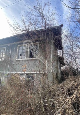 Продажба на имоти в с. Сливовица, област Велико Търново - изображение 5 