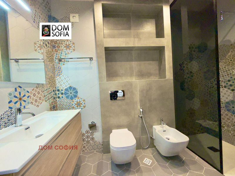 Продава 4-СТАЕН, гр. София, Изток, снимка 7 - Апартаменти - 53340528