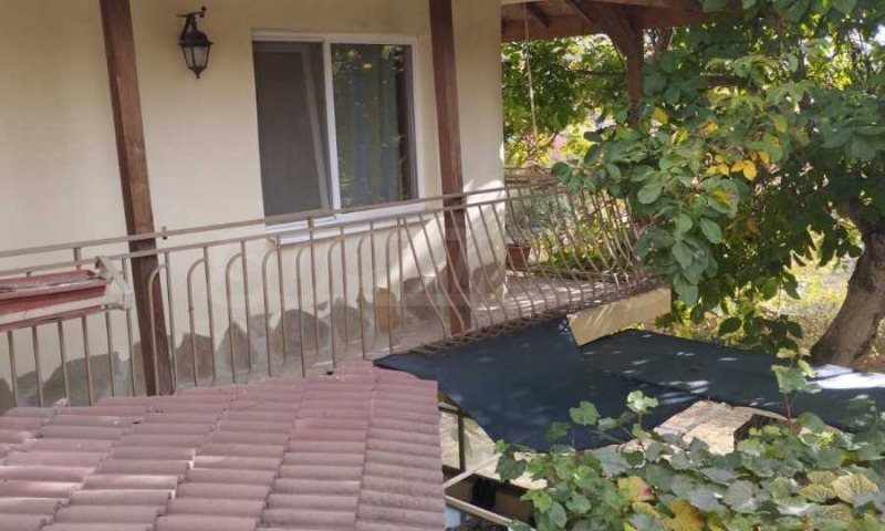 Продава КЪЩА, с. Долище, област Варна, снимка 3 - Къщи - 53203893