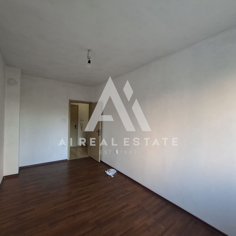 Продава 2-СТАЕН, гр. Плевен, Идеален център, снимка 15 - Апартаменти - 55896917