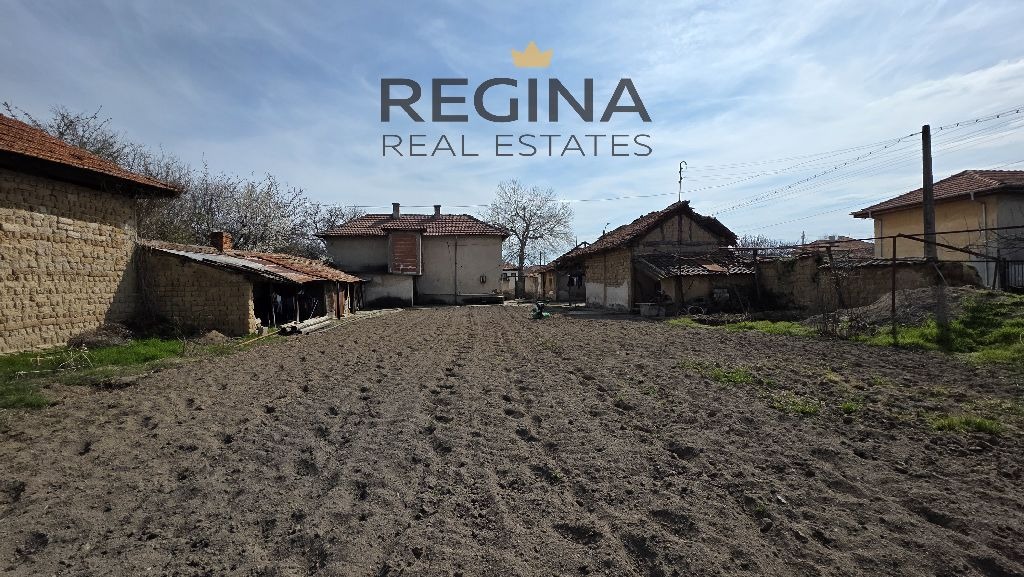 Продава КЪЩА, с. Старо Железаре, област Пловдив, снимка 13 - Къщи - 55699077