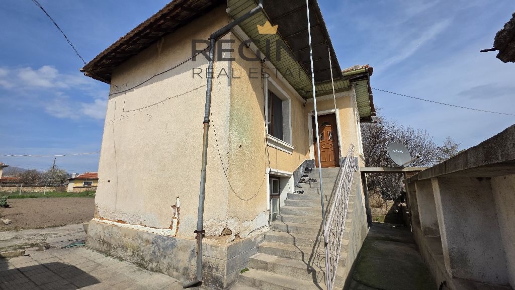 Продава КЪЩА, с. Старо Железаре, област Пловдив, снимка 2 - Къщи - 55699077