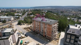 2 dormitoare Izgrev, Varna