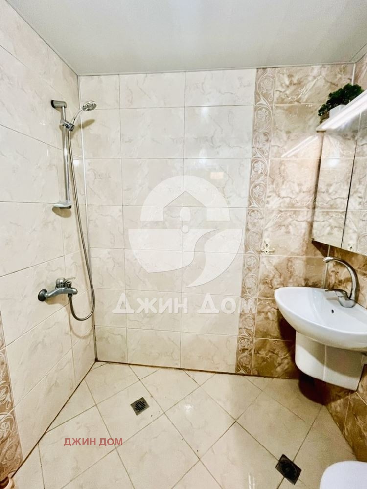 Продава 2-СТАЕН, гр. Бургас, Център, снимка 6 - Aпартаменти - 47343444