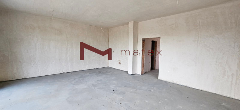 Продава КЪЩА, гр. Варна, м-т Прибой, снимка 3 - Къщи - 46037776