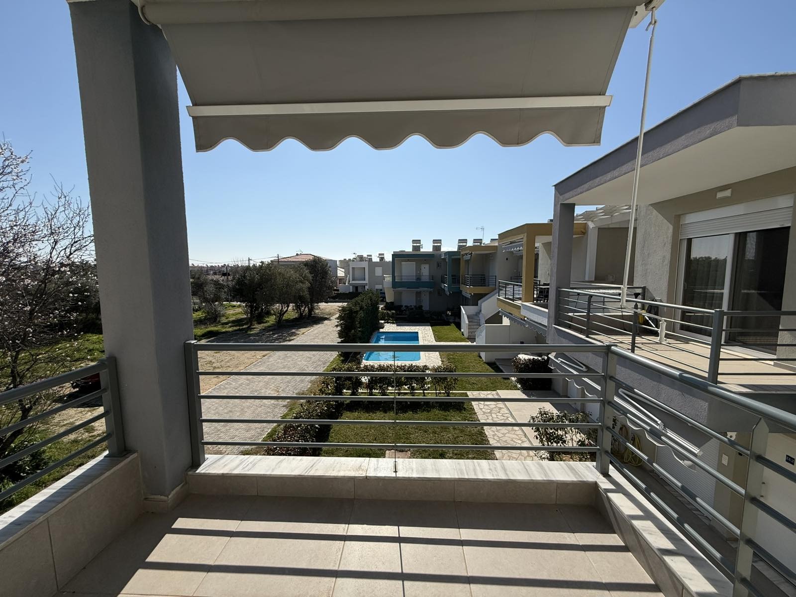 Продава 4-СТАЕН, Извън страната, област Извън страната, снимка 4 - Апартаменти - 53676352