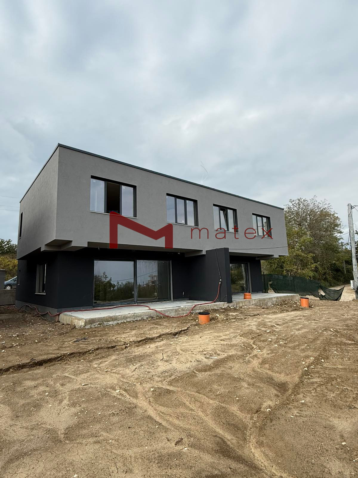 Продава КЪЩА, гр. Варна, м-т Прибой, снимка 2 - Къщи - 46037776