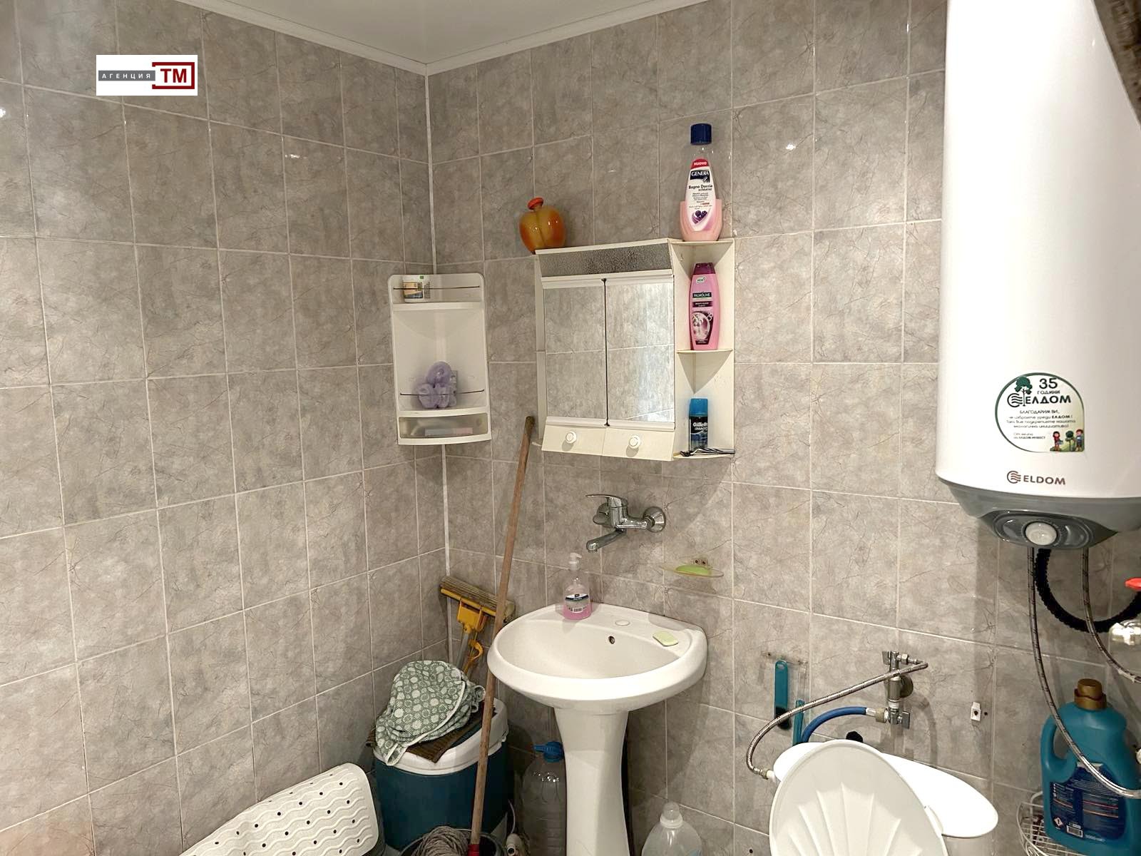 Продава КЪЩА, с. Караново, област Сливен, снимка 4 - Къщи - 56008304