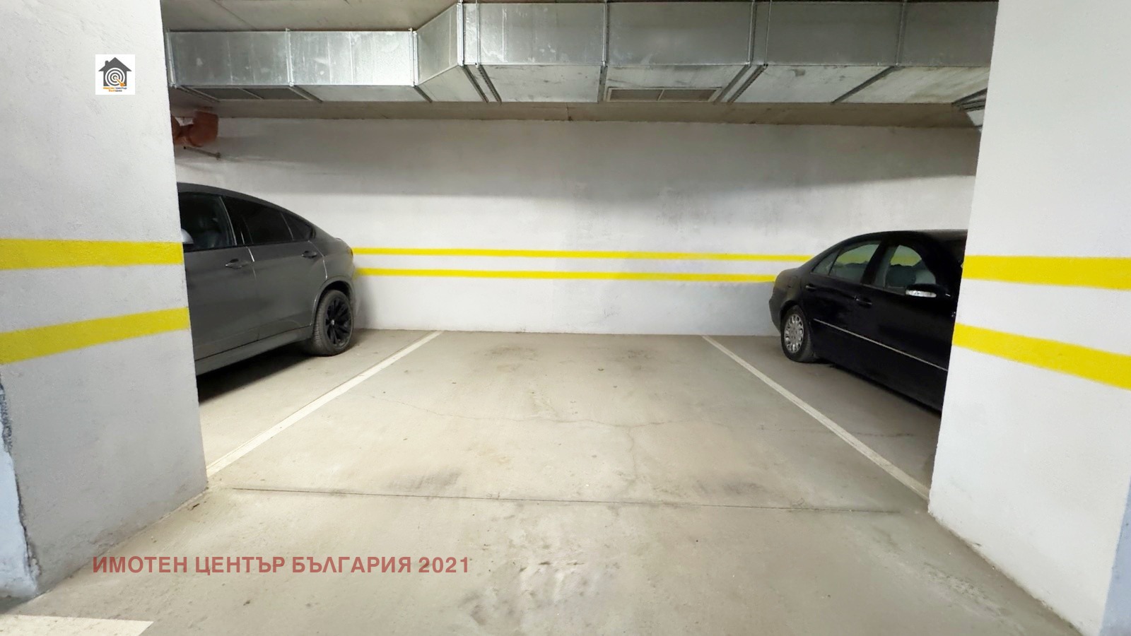 Продава ГАРАЖ, ПАРКОМЯСТО, гр. София, Малинова долина, снимка 2 - Гаражи и паркоместа - 54304176