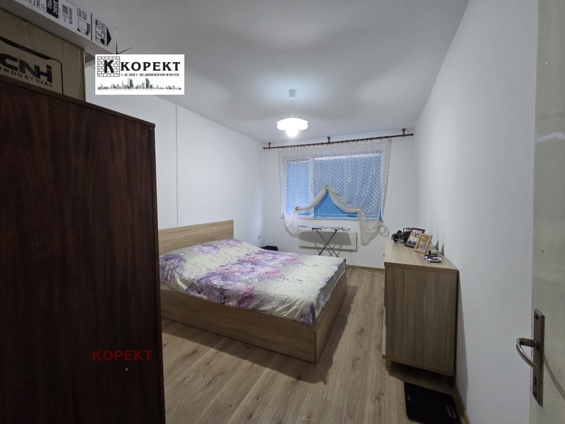 Продава  3-стаен град Плевен , Мара Денчева , 74 кв.м | 20560017 - изображение [2]