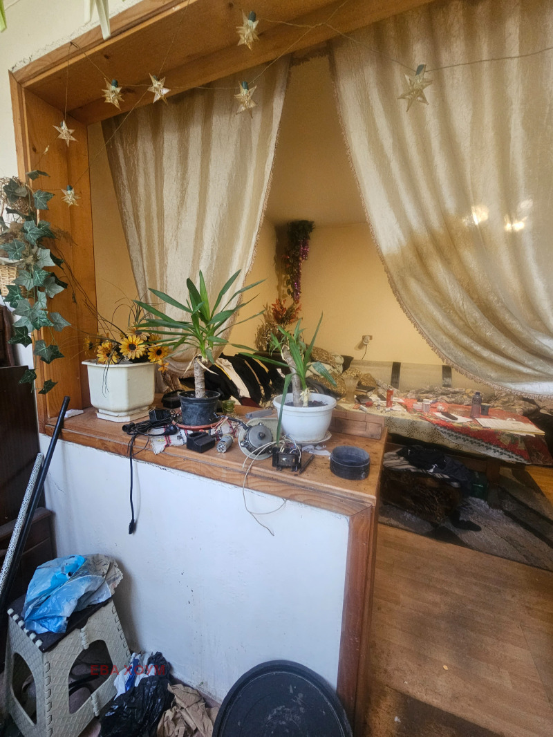 Продава  2-стаен, град Пловдив, Тракия • 78 500 EUR • ID 24492575 — holmes.bg - [1] 