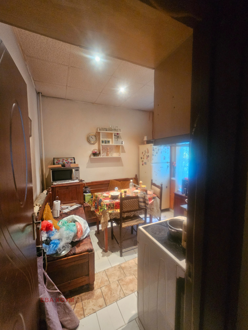 In vendita  1 camera da letto Plovdiv , Trakiia , 64 mq | 96550233 - Immagine [3]