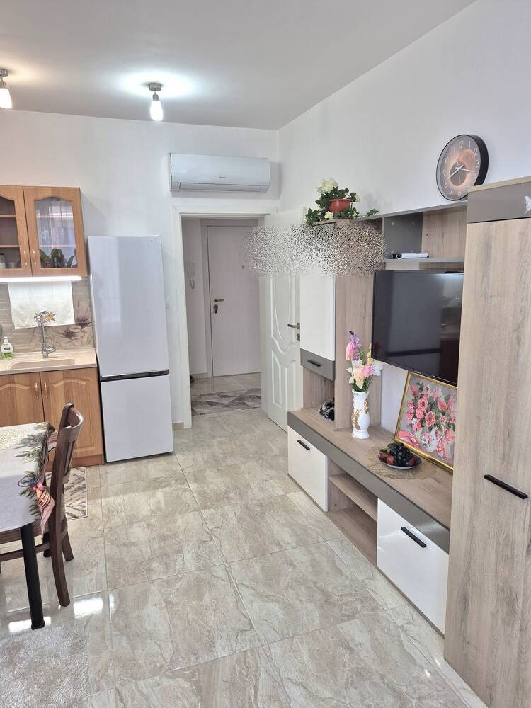 Продава 2-СТАЕН, гр. Пловдив, Остромила, снимка 3 - Апартаменти - 55800963