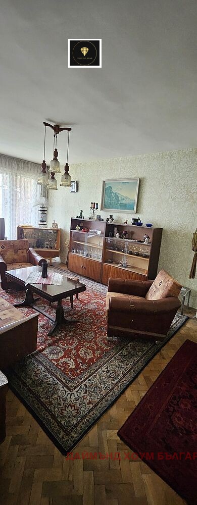 Продава 2-СТАЕН, гр. Пловдив, Младежки Хълм
