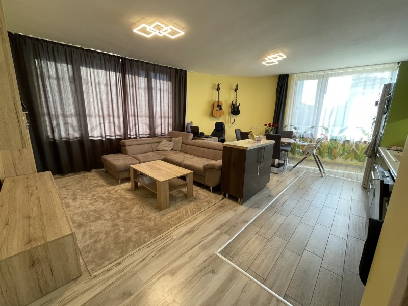 Продава  3-стаен град Варна , Трошево , 125 кв.м | 72738431