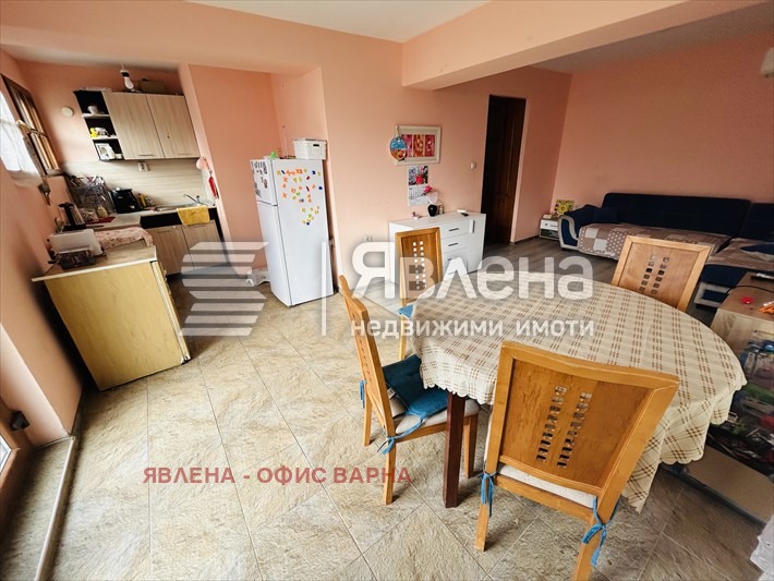 Продава КЪЩА, гр. Варна, м-т Евксиноград, снимка 9 - Къщи - 48636029